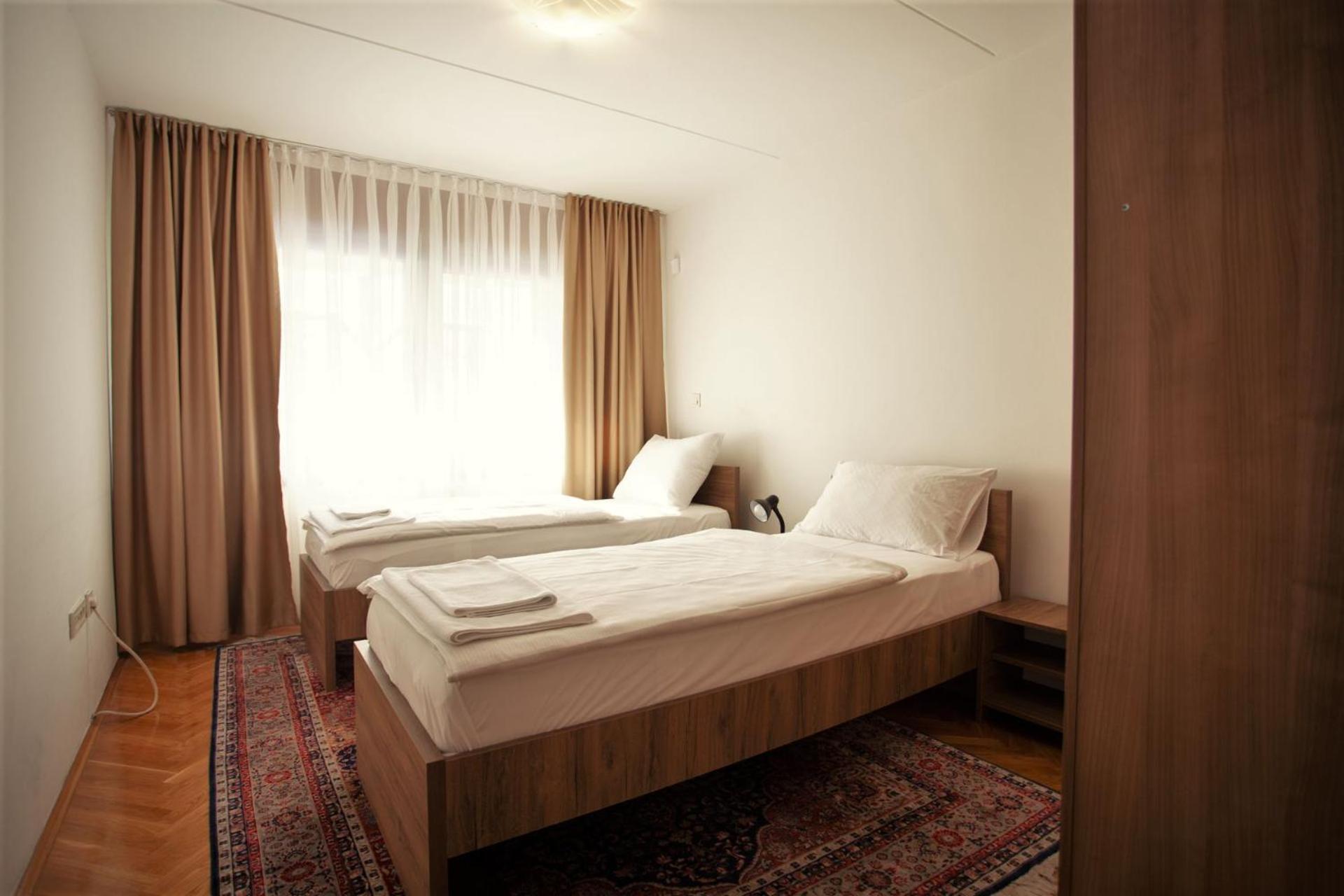 The Parrots Nest Apartman Szarajevó Kültér fotó