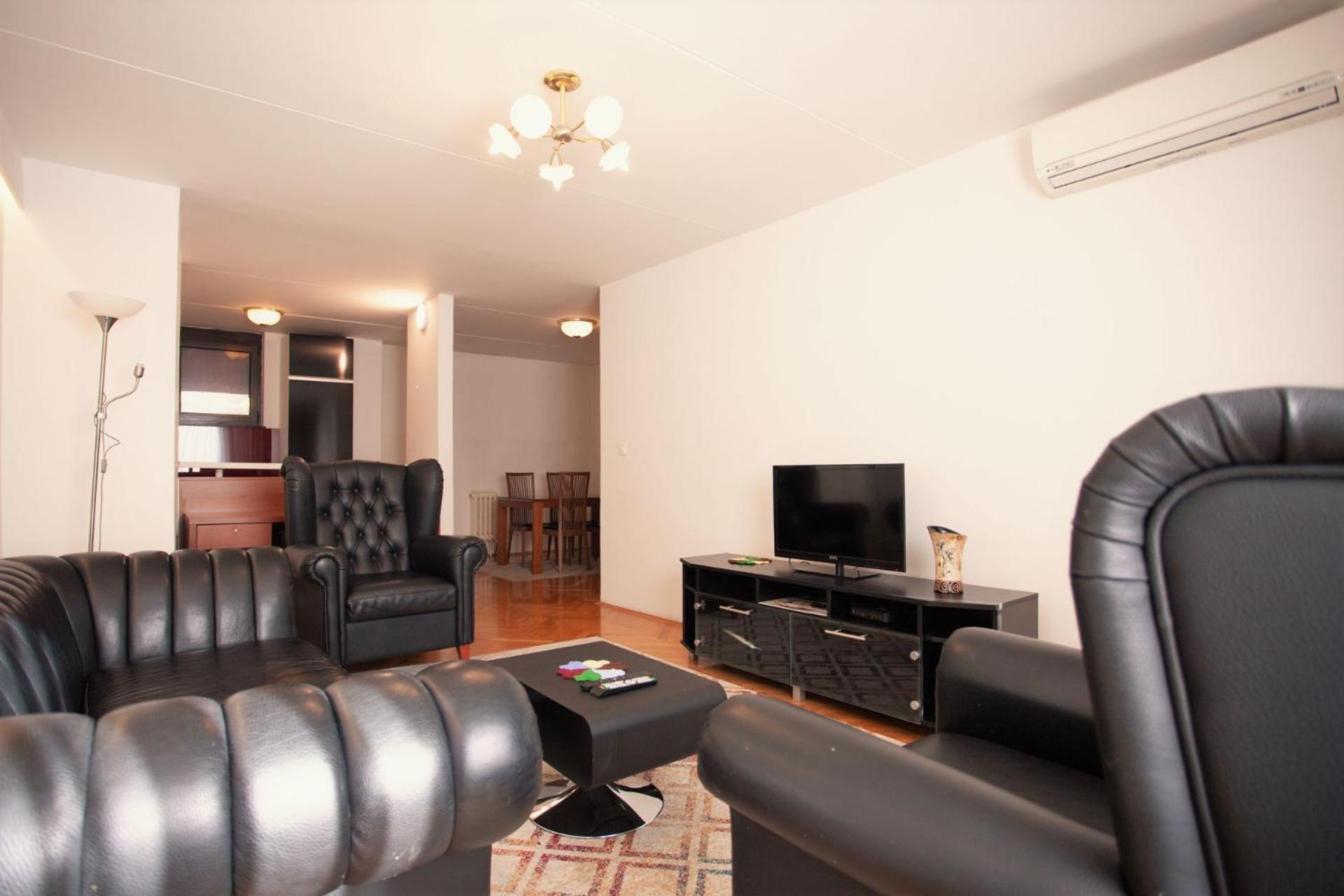 The Parrots Nest Apartman Szarajevó Kültér fotó